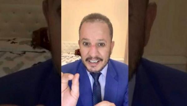 الإخواني أنيس منصور.. تأديب صحفي الحسابات الوهمية باليمن