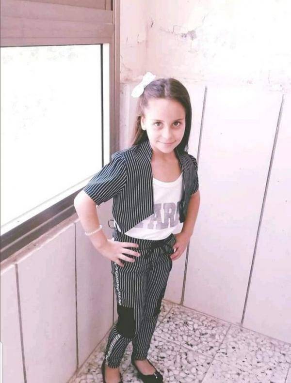 يحدث في صنعاء.. العثور على الطفلة "لجين" مقطوع لسانها ومحروقة مرمية جنوب العاصمة بعد اسبوع من اختطافها..!؟ - (تفاصيل)