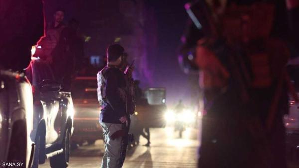 استشهاد عنصر أمني وإصابة آخرين في تفجير انتحاري استهدف دورية شرطة بحلب