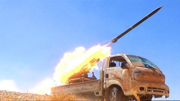 تدمير عربة ثالثة لمليشيات الحوثي في كتاف صعدة