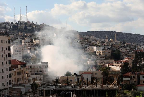 مقتل 6 فلسطينيين بقصف إسرائيلي على جنين (فيديو)