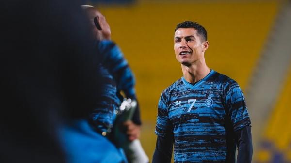 ردة فعل غاضبة بعد استغناء النصر عنه.. أبو بكر يكشف عن موقفه من رونالدو