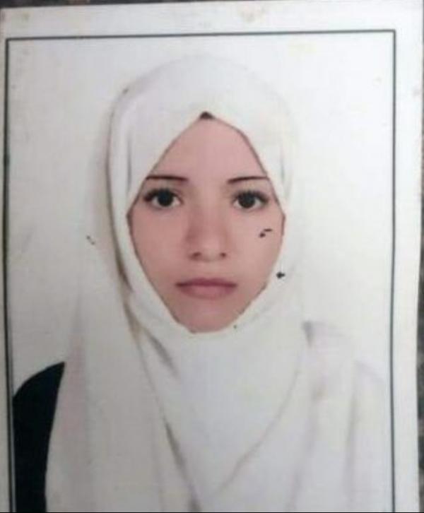 عصابة مسلحة تختطف طالبة جامعية وسط مدينة تعز