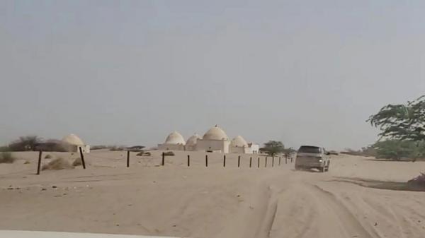 مليشيا الحوثي تقصف قرى سكنية في الحديدة بالمدفعية