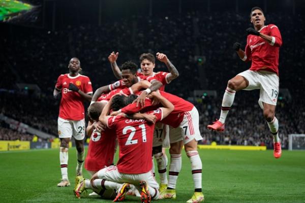 مانشستر يونايتد يهزم أستون فيلا ويتقدم في كأس الاتحاد الإنجليزي