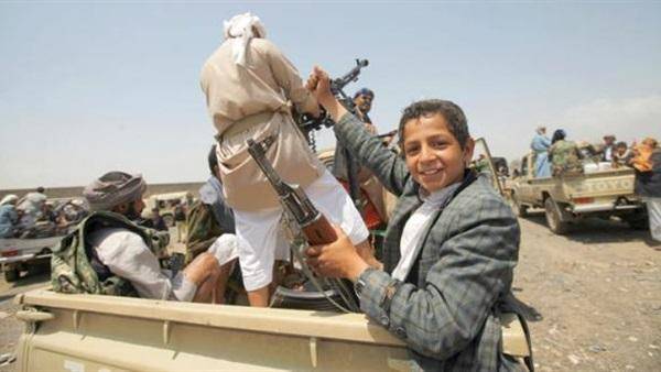 مليشيا الحوثي بين تجريف التعليم وتفخيخ عقول الطلاب أو إجبارهم على القتال..! – (تفاصيل صادمة)