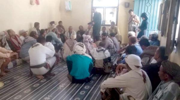 عصابة الحوثي تخصع  250 عاقل حارة في صنعاء لدورات طائفية 