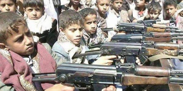 مراكز حوثية لتجنيد الأطفال وصنعاء بالمرتبة الأولى في انتهاك الطفولة 