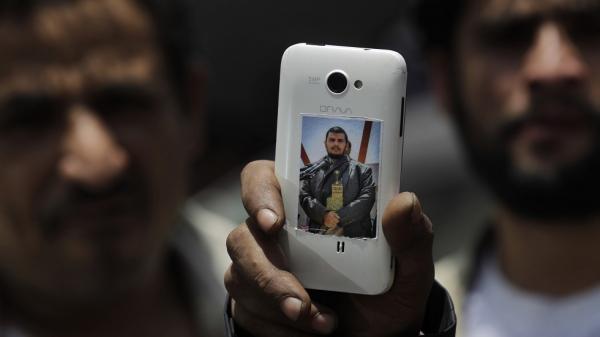 "رقم صادم".. تقرير يكشف خسارة قطاع الاتصالات منذ إشعال الحوثيين للحرب في اليمن