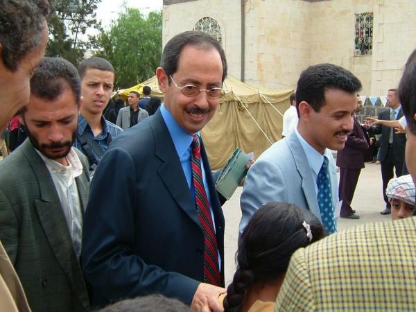 وفاة نائب رئيس الوزراء و وزير التخطيط الأسبق الدكتور عبدالكريم الأرحبي