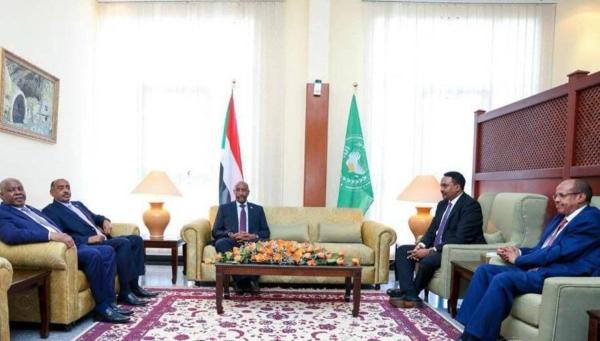السودان يجمّد عضويته في «إيغاد»