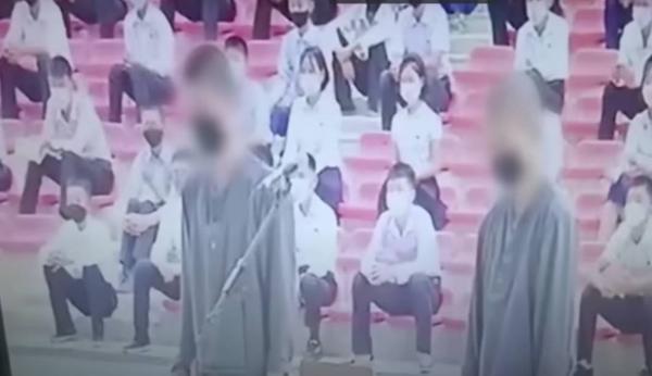 لمشاهدتهما فيديوهات كورية جنوبية... بيونغ يانغ تعاقب مراهقَين بالأشغال الشاقة لـ12 عاماً