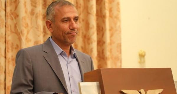 "الجاسوس الأسود" .. منسق تهريب الأسلحة للحوثيين