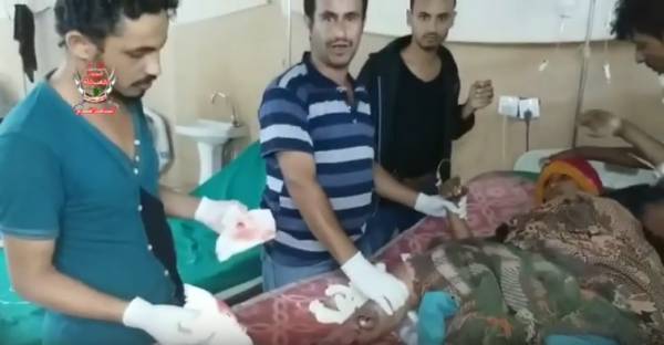 جريمة أخرى للمليشيا.. لغم حوثي ينهي حياة أب وطفله ويصيب ابنته بجروح خطيرة بمدينة الحديدة