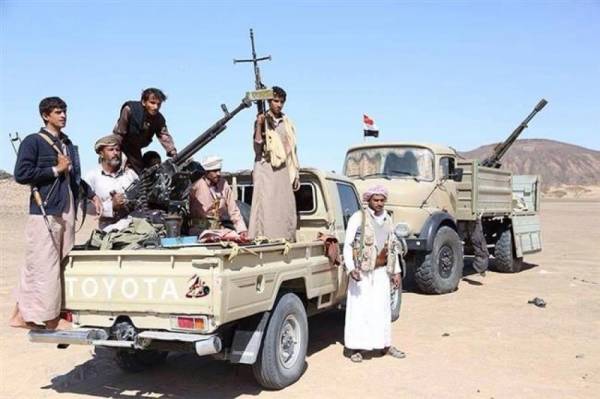 إصابة عدد من الصحفيين بصاروخ أطلقته مليشيا الحوثي على اجتماع لهم في حزم الجوف