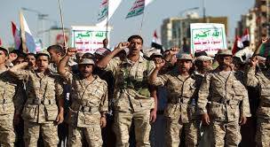 خطة لحوثنة اجهزة الأمن بصنعاء عبر 200 حوثي يتلقون دورات عسكرية ونظرية مكثفة كدفعة أولى لاحلالهم مكان الضباط الحاليين..! – (تفاصيل)