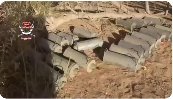 فرق هندسة العمالقة تفكك الالغام في حريب مارب