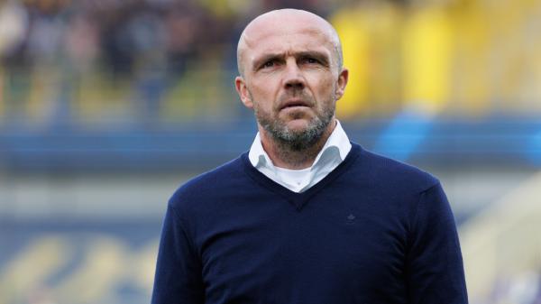 أياكس يقيل مدربه شرودر بعد سلسلة طويلة خالية من الانتصارات