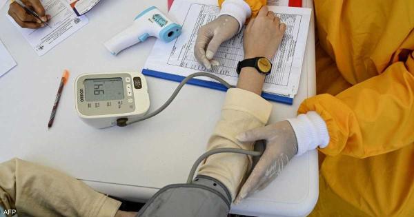 أطعمة شائعة ترفع ضغط الدم.. خبراء يحذرون ويدعون لتغيير العادات الغذائية