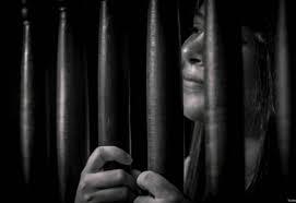 تقرير أممي يرصد قمع الحوثي للنساء تلفيق تهم  تصوير تعذيب اغتصاب