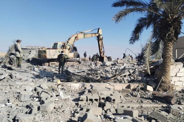 أمريكا تضرب في العراق وسوريا وتعتبرها بداية الرد