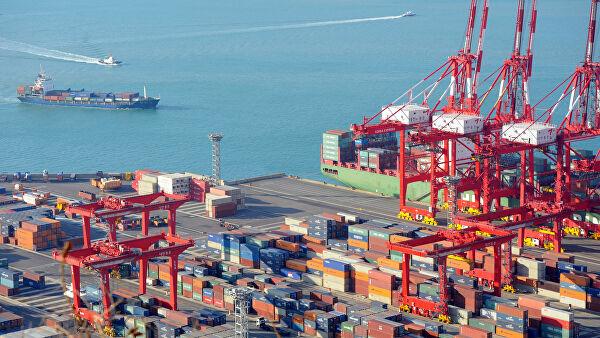 الولايات المتحدة تقترب من إقرار إعفاء جمركي جزئي لواردات الصلب اليابانية