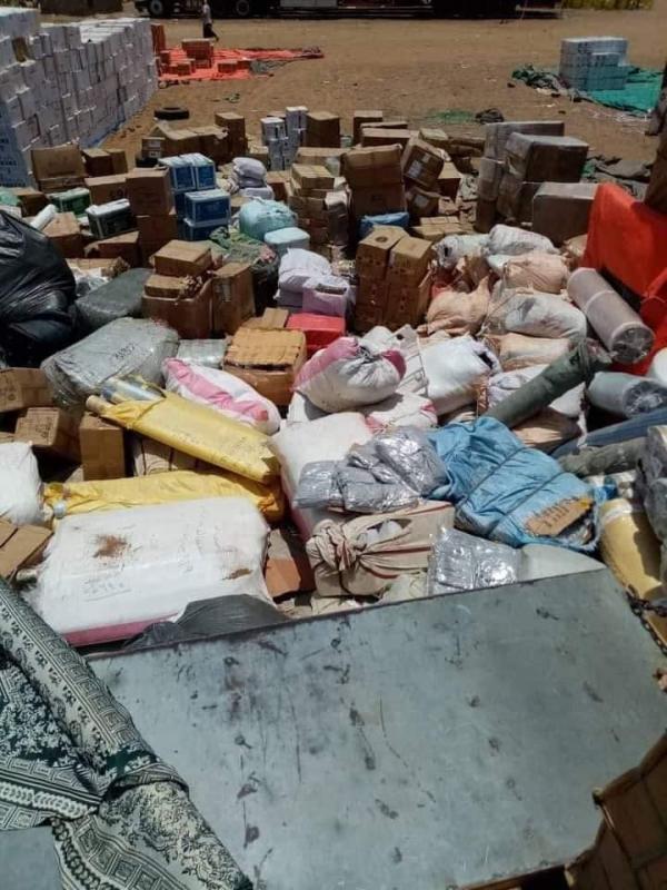 مراكز جمركية حوثية مستحدثة تعبث بنقليات التجار والمواطنين