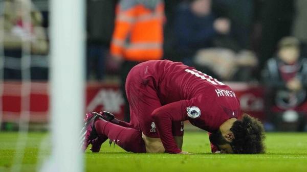 هجمة مرتدة نموذجية.. صلاح يسجل هدفا تاريخيا في الدوري الإنجليزي