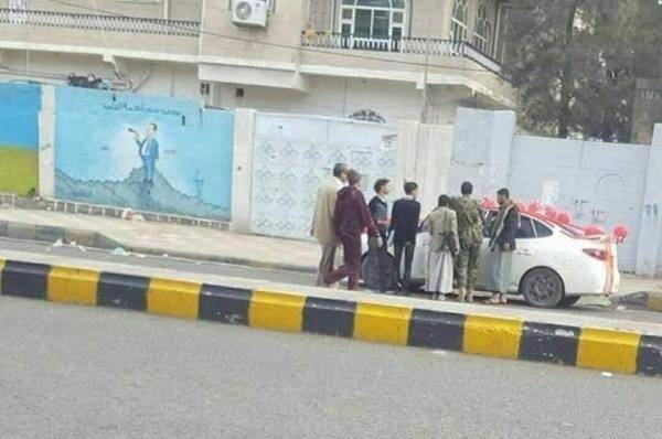 فالنتاين صنعاء.. ملاحقات واعتداءات حوثية بتهمة "الحُب"