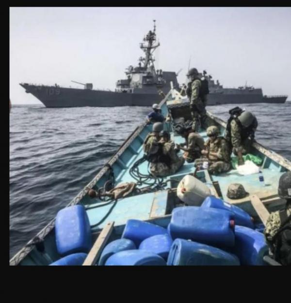 تحقيق بريطاني يكشف شبكات وطرق تهريب الأسلحة للحوثي عبر سواحل عُمان