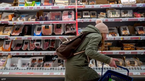 التضخم في بريطانيا يتراجع بأكثر من المتوقع خلال يناير