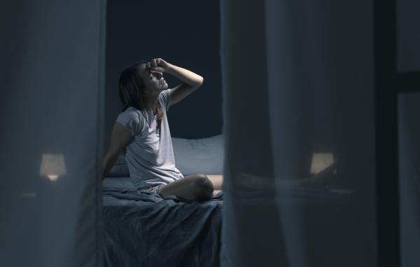 متى تكون طريقة استيقاظك علامة على مشكلة صحية خطيرة؟