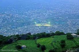 فتاة تختطف شاباً في تعز