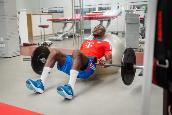 ماني يعود إلى التمارين الجماعية مع بايرن ميونيخ