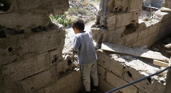 مقتل 3 أشخاص بانهيار جدار منزل في الحديدة