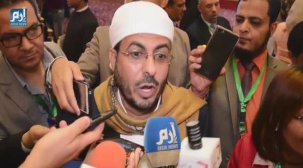 وزير الاوقاف: المليشيا هجّرت أكثر من 1200 عالم دين واعتقلت 170 خطيباً