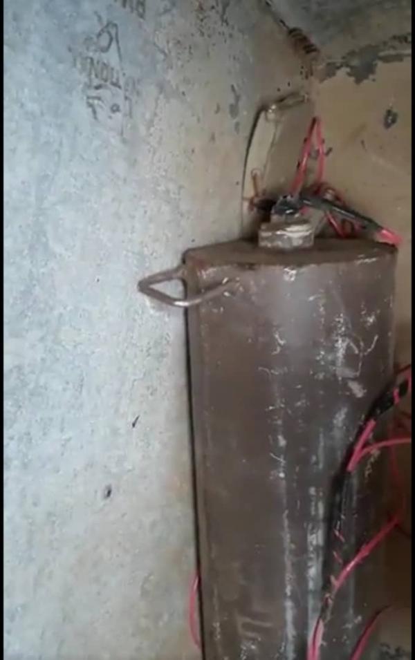 مواطنون في حجة يكشفون جريمة عصابة الحوثي بحق النازحين 