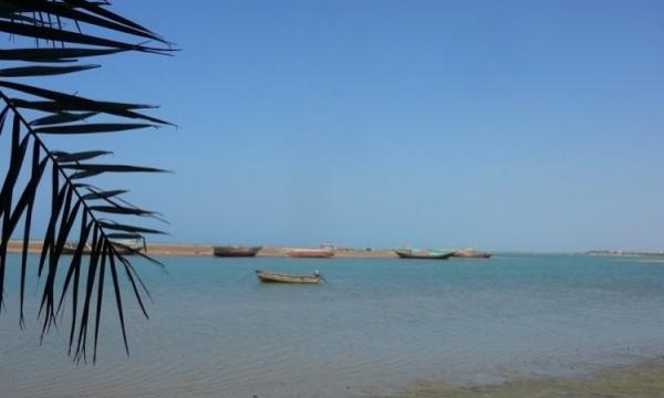 وفاة صيادين يمنيين بانقلاب قاربهم في الحديدة