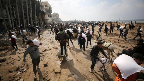 وزارة الصحة في غزة: مقتل 104 فلسطينيين برصاص القوات الإسرائيلية خلال توزيع للمساعدات
