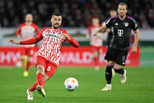 الدوري الألماني.. فرايبورج يفسد فرحة بايرن ميونخ برقم قياسي مميز