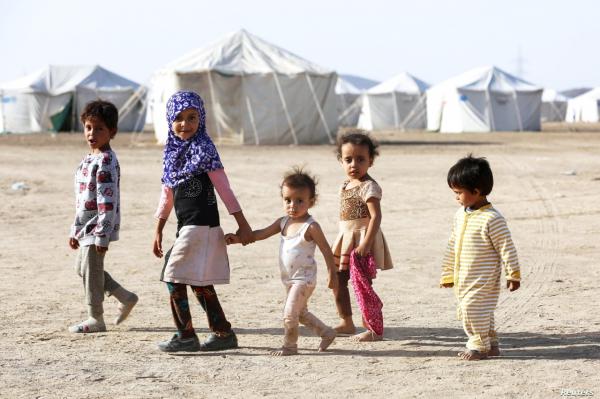 نزوح 1612 أسرة يمنية خلال الشهرين الماضيين