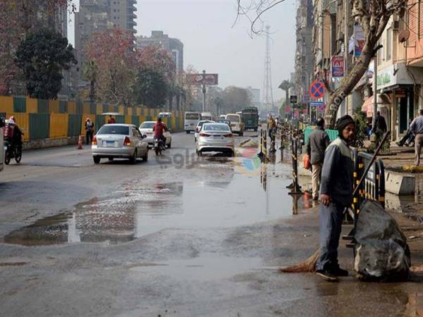 طالب يمني يتعرض للطعن  في أحد شوارع القاهرة