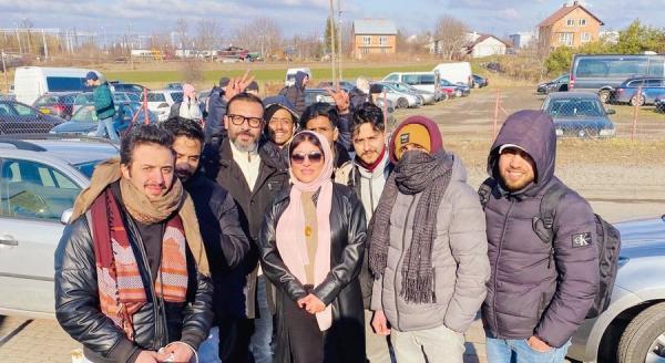 400 يمني عالق في أوكرانيا يصلون إلى بولندا