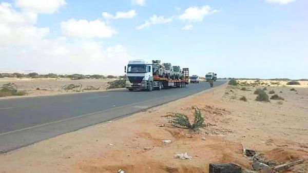 أغلاق طريق شبوة _ عدن بسبب العثورعلى عبوات ناسفة