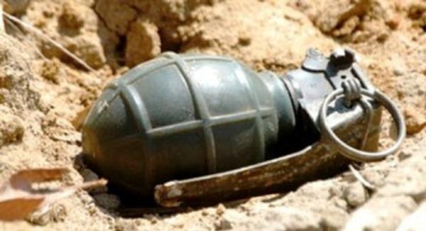 إصابة مواطن بتفجير مسلح حوثي لقنبلة في سوق بإب