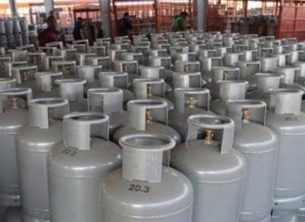 32 مليون أسطوانة وصلت مناطق سيطرة الحوثيين خلال 2021