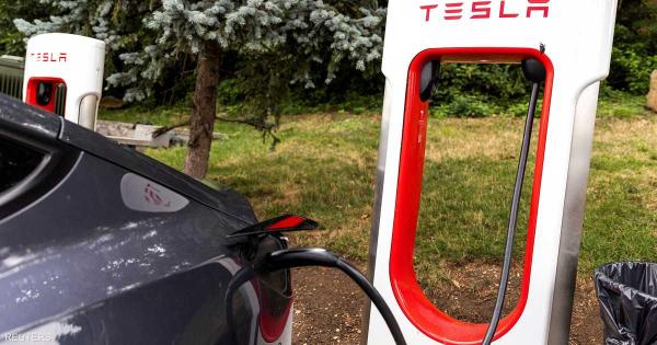 تكبدت شركة تسلا خسائر فادحة بنسبة تجاوزت 15% في نهاية جلسة الإثنين