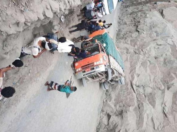 انقطاع شريان تعز الوحيد بهيجة العبد صباح اليوم    