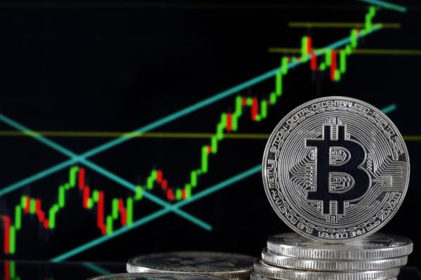 العودة القوية للعملات المشفرة تكشف عن الكثير من النفاق في الأسواق