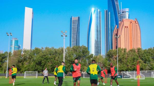 الأخضر السعودي يواصل تحضيراته للصين بتدريبات مغلقة